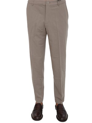 Pantaloni chino taupe Armani Exchange in UOMO