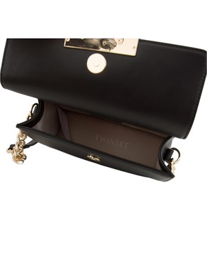 TWIN-SET Borsa nera Twinset con patta e tracolla catena ed ecopelle in DONNA