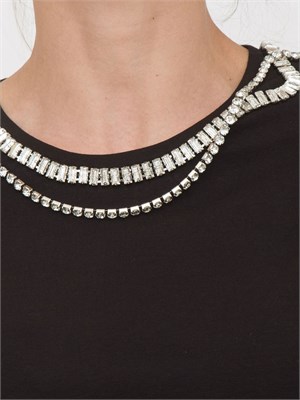 T-shirt nera Kocca con doppio dettaglio in strass sul collo in DONNA