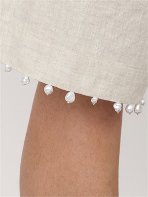 Short Kocca in lino beige con perle applicate sul fondo in DONNA