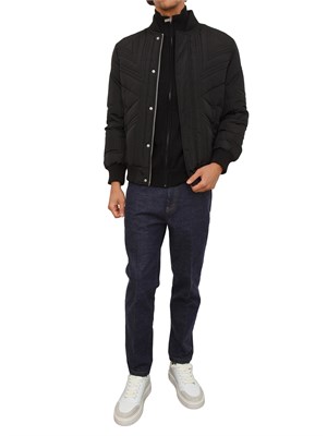 Bomber uomo Richmond X in tessuto nero trapuntato Union Jack in UOMO