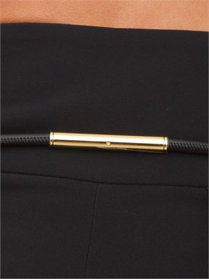 Pantaloni Elisabetta Franchi in crêpe nera con cintura in DONNA