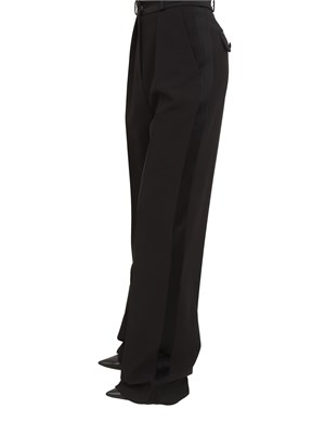 Pantaloni Elisabetta Franchi in crêpe nero con dettagli smoking in DONNA