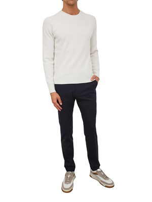 Maglia girocollo Aiace Galassi in lana e cashmere bianco panna in UOMO