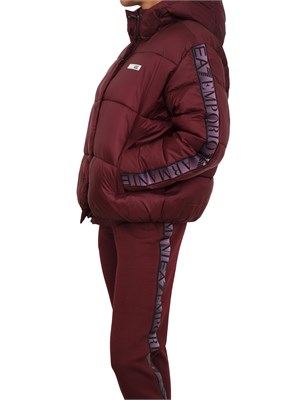 Giubbino EA7 Emporio Armani in nylon bordeaux con bande logo in DONNA