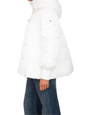 Giubbino Pinko in tessuto tecnico bianco opaco e cappuccio in DONNA
